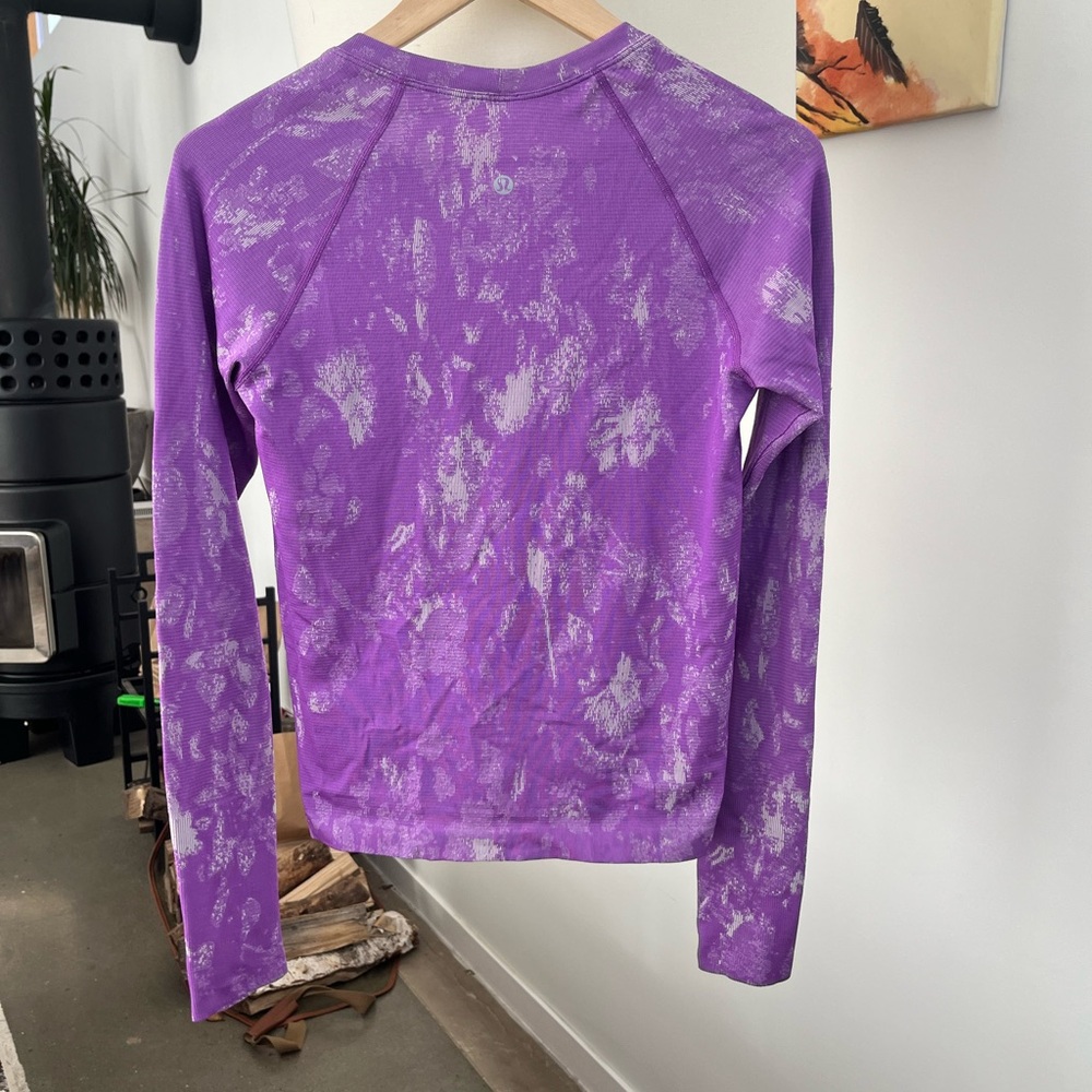 Lululemon Swiftly Tech Long Sleeve Shirt 2.0 *Race Length - Picture 4 of 4